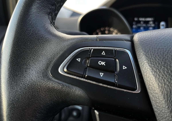 Ford Kuga cena 83900 przebieg: 67600, rok produkcji 2019 z Złotów małe 529
